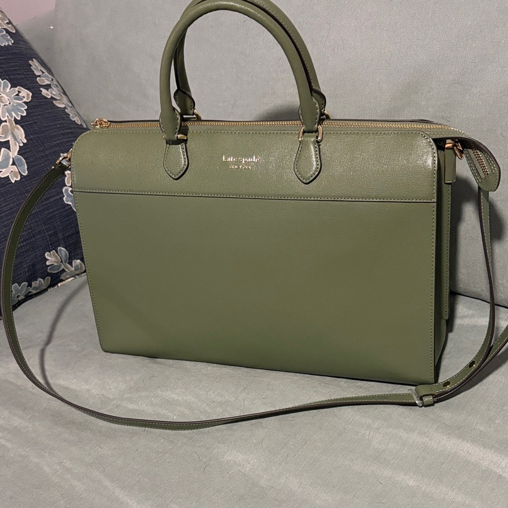 Kate Spade laptop bag LIKENEW